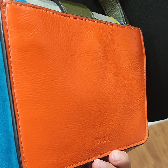 Fossil Green and Blue Crossbody Bag - Picture 9 of 16